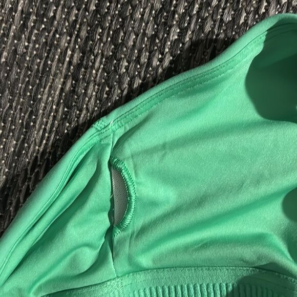 Vuori Dynamic Tank - Picture 4 of 9